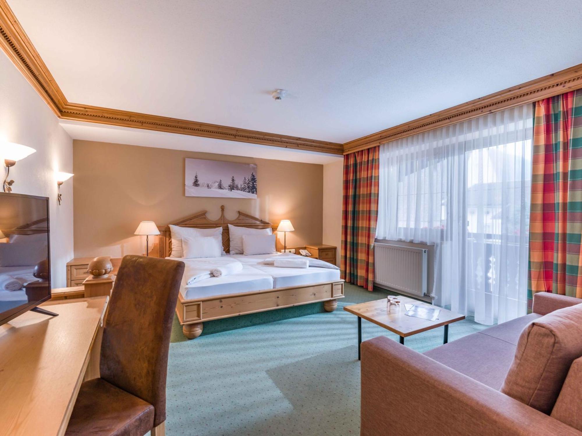 Scol Sporthotel Zillertal ฟือเกน ภายนอก รูปภาพ