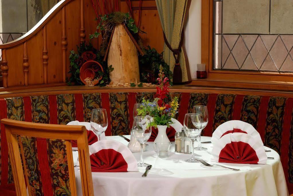 Scol Sporthotel Zillertal ฟือเกน ภายนอก รูปภาพ