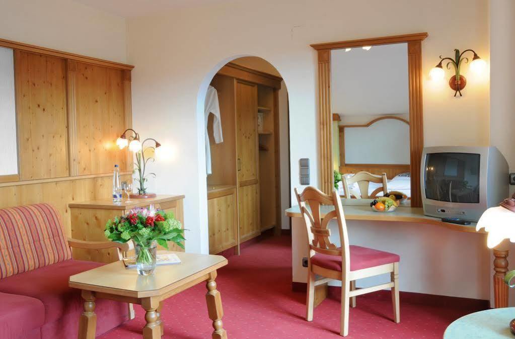 Scol Sporthotel Zillertal ฟือเกน ภายนอก รูปภาพ